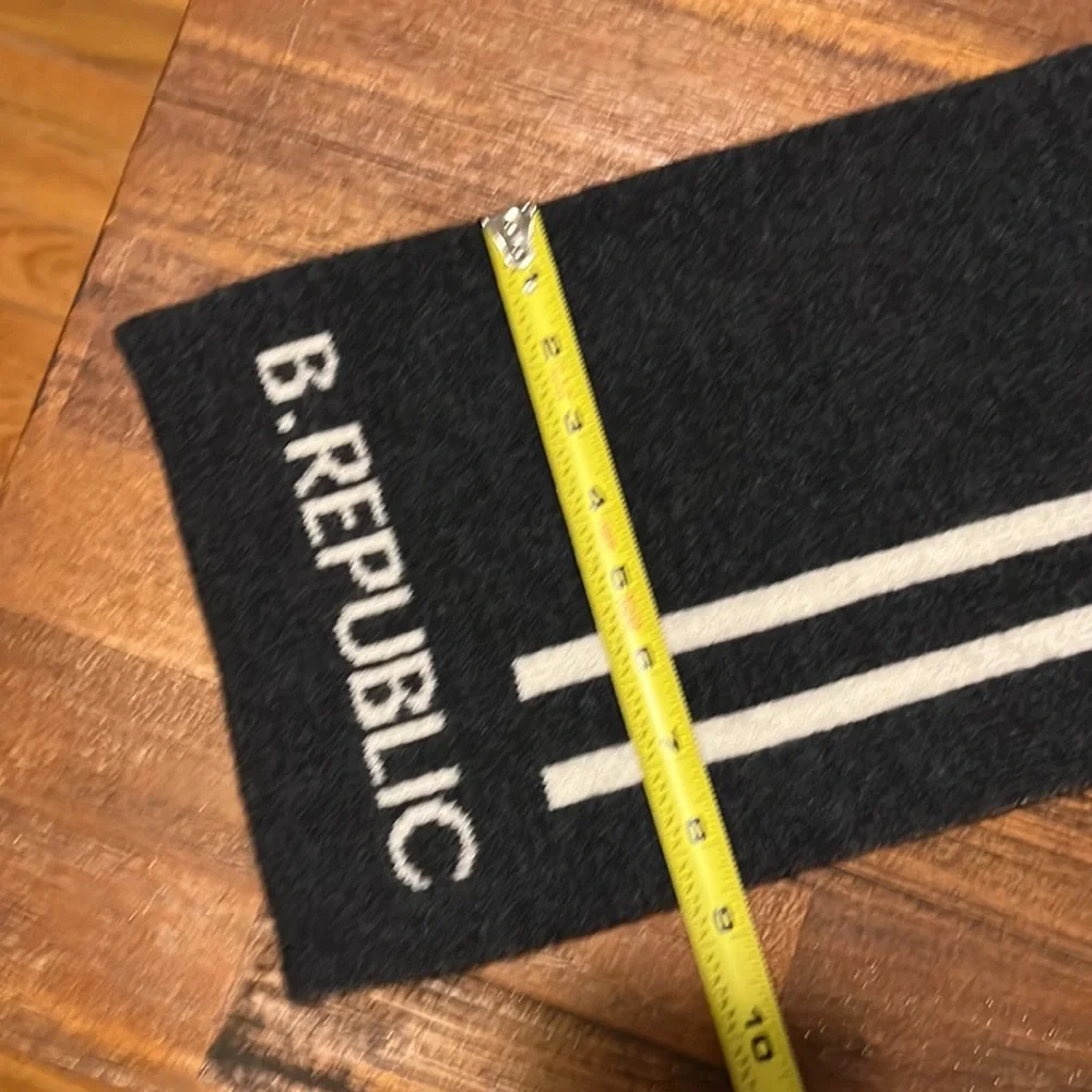 Banana Republic winter wool scarf